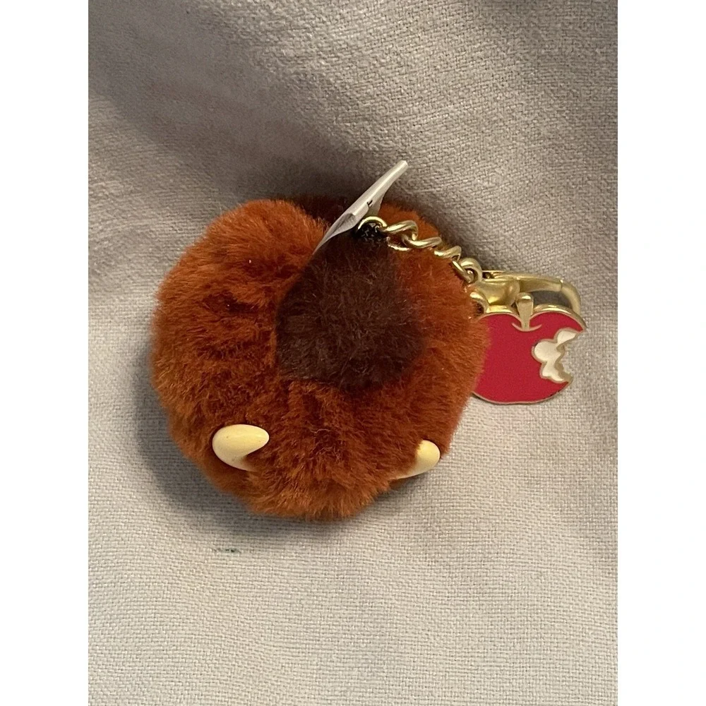 Walt Disney Flair Lion‎ King Pumbaa w/ Apple Keychain Bag Charm Good Flair Day